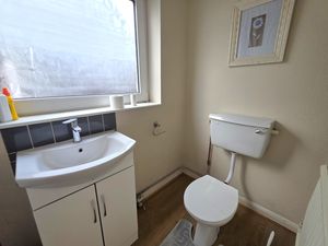 WC- click for photo gallery